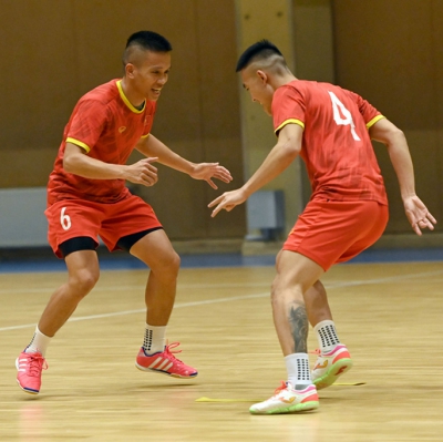 Việt Nam xuất sắc vào vòng 1/8 FIFA Futsal World Cup 2021