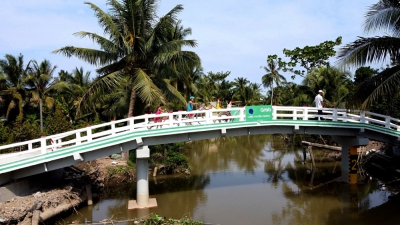 Vĩnh Long: Khánh thành cầu Út Ốm trong Dự án “Xây cầu đến lớp”