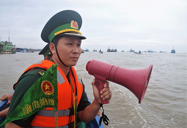 Ngày đêm bám trụ tuyến đầu chống dịch