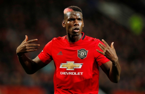 Paul Pogba bị bắt gặp cùng HLV Zidane ở Dubai