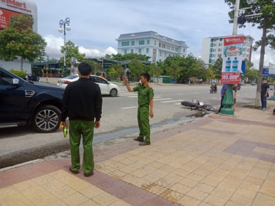 Vụ ôtô tông chết nữ sinh Ninh Thuận: Đề nghị truy tố vợ chồng nguyên thiếu tá