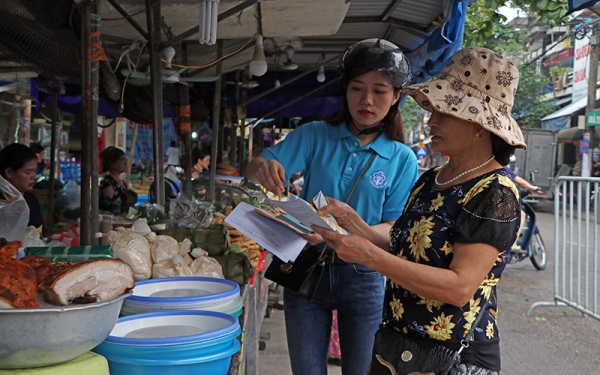 Hỗ trợ kịp thời người dân và doanh nghiệp, ứng phó dịch bệnh