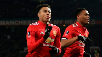 Chuyển nhượng tối 23/9: MU dành sự bất ngờ cho Jesse Lingard