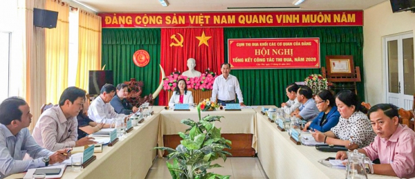 Đề nghị tặng Cờ “Đơn vị dẫn đầu phong trào thi đua” năm 2020 cho Báo Cần Thơ và Trường Chính trị thành phố