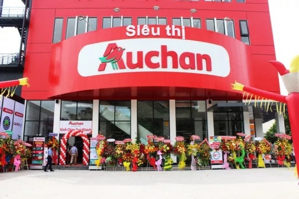 Chuỗi siêu thị Auchan khuyến mãi &quot;dọn kho&quot; trước ngày đóng cửa