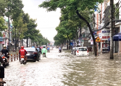 &quot;Sống chung&quot; với triều cường...