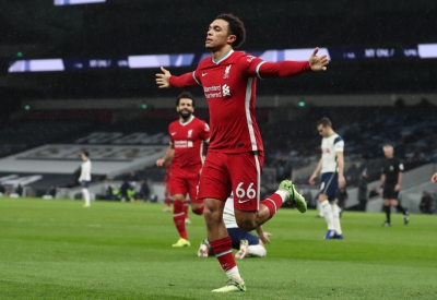 Bùng nổ bàn thắng, Liverpool vùi dập Tottenham ở London