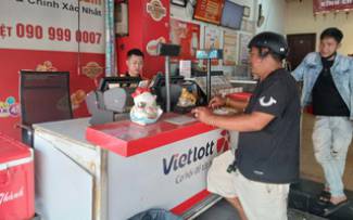 Giải Jackpot 1 v&eacute; số Vietlott l&ecirc;n hơn 176,5 tỉ đồng, sao vẫn chưa c&oacute; người tr&uacute;ng?