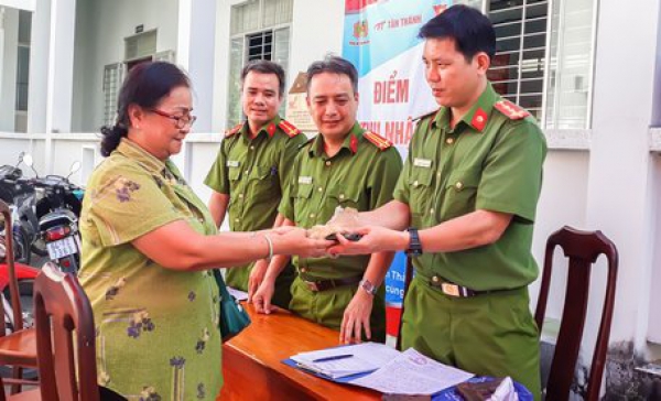 Mở đợt cao điểm vận động toàn dân giao nộp vũ khí, vật liệu nổ, công cụ hỗ trợ