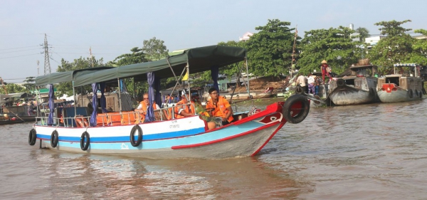 Để chợ nổi trở thành sản phẩm du lịch đặc thù