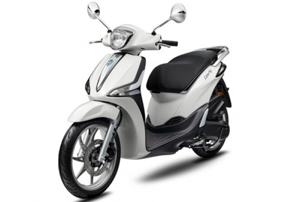 Cận cảnh Piaggio Liberty 50 giá 39,9 triệu đồng tại Việt Nam