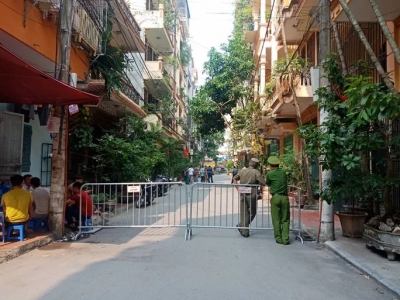 Án mạng nghiêm trọng, 2 nữ sinh viên tử vong, nam thanh niên rơi từ tầng cao xuống đất