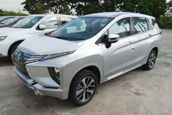 Bán hơn 2.000 xe/tháng, Mitsubishi Xpander vẫn ‘cháy hàng’, khách Việt chấp nhận mua ‘bia kèm lạc’ cũng không mua được xe