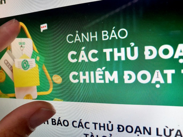 Nhận cuộc gọi từ “nhân viên ngân hàng” mời chào rút tiền từ thẻ tín dụng: Chắc chắn lừa đảo!