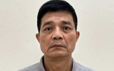 Cựu Cục trưởng Cục An to&agrave;n thực phẩm Nguyễn Thanh Phong nhận hối lộ 44 tỉ đồng