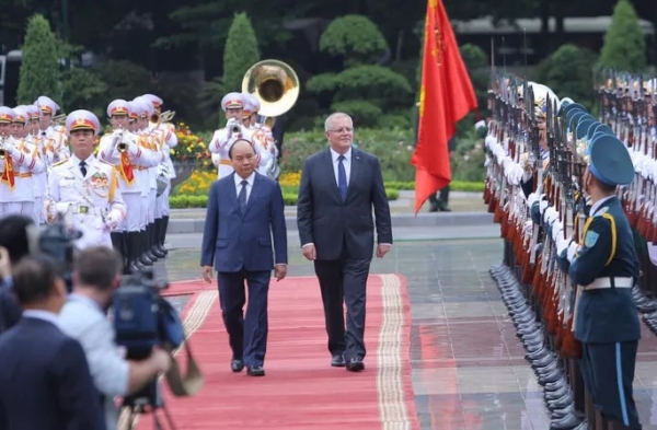 Cận cảnh Thủ tướng Nguyễn Xuân Phúc đón Thủ tướng Úc Scott Morrison