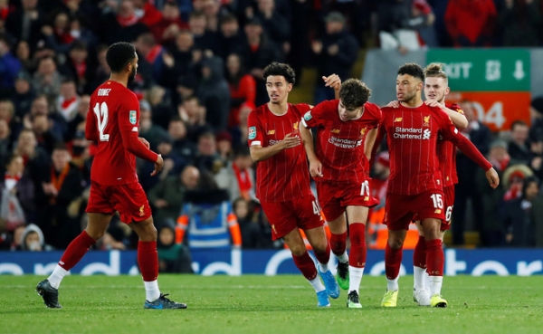 Rượt đuổi 10 bàn thắng, Liverpool hạ Arsenal ở cúp Liên đoàn