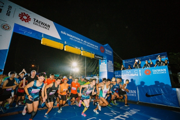 Marathon TP HCM 2020: Tranh tài đầu năm mới