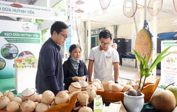 Sản phẩm OCOP hướng đến “xuất khẩu tại chỗ”