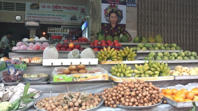 Chọn trái cây tươi ngon, an toàn cho mâm ngũ quả