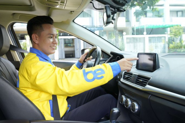 Bước đi mới của tỉ phú Phạm Nhật Vượng trong lĩnh vực taxi điện