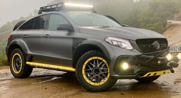 Khám phá chiếc Mercedes GLE Safari “độc nhất“