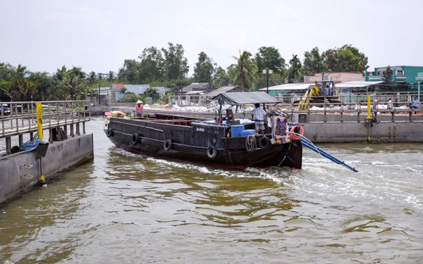 Triển khai các biện pháp ứng phó hạn, mặn